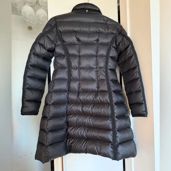 Moncler Women's Black Down Coat size 0 - Picture 10 of 10